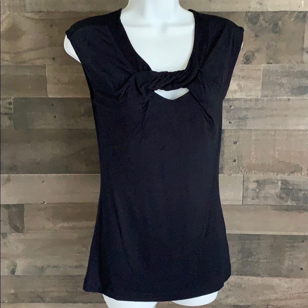 Banana Republic keyhole Top